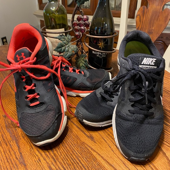 Lot of 2 pair of sneakers for one price! Size 9.5 - Picture 2 of 3